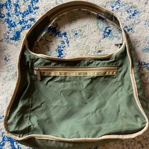 Green Lesport hand bag with coin purse, great for travel